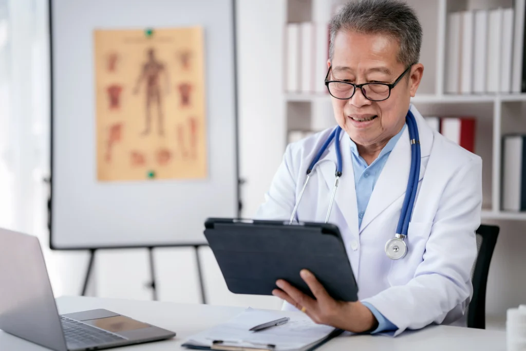 Jornada de trabalho do médico: como é, carga horária e descanso
