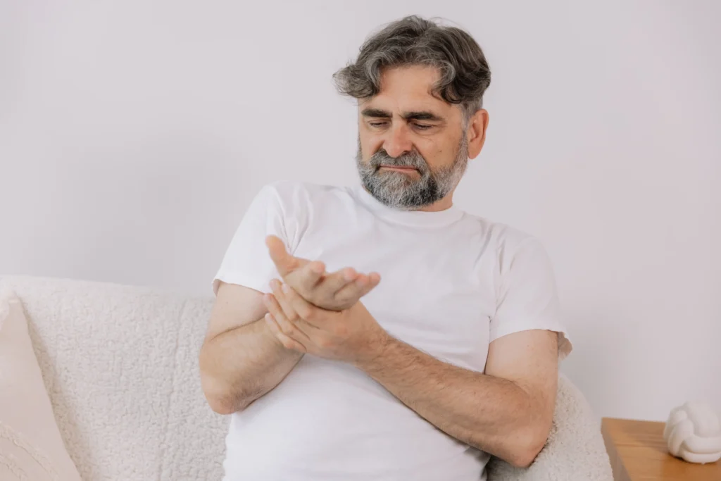 Aposentadoria por Parkinson: quem tem direito, como funciona e como pedir