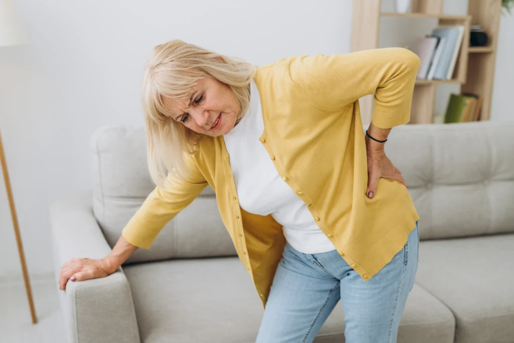 Protusão discal aposenta: quem tem direito e como solicitar?